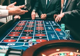 Tampilan meja No Commission Baccarat di platform zeon slot dengan dealer live